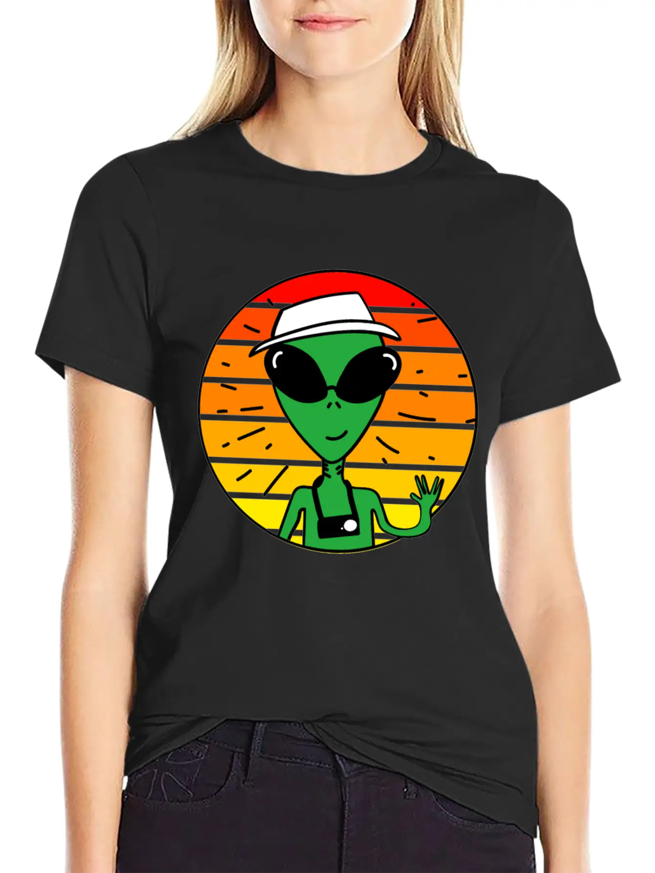 Alien Sunset Stylish Everyday T-Shirt – Unisex Basic Cotton Tee