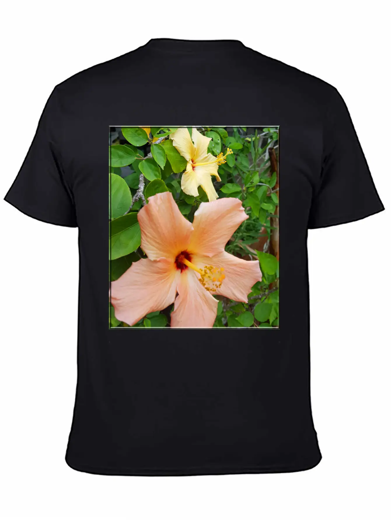 Hibiscus 5 Basic Graphic T-Shirt – Daily Comfort In Soft Cotton