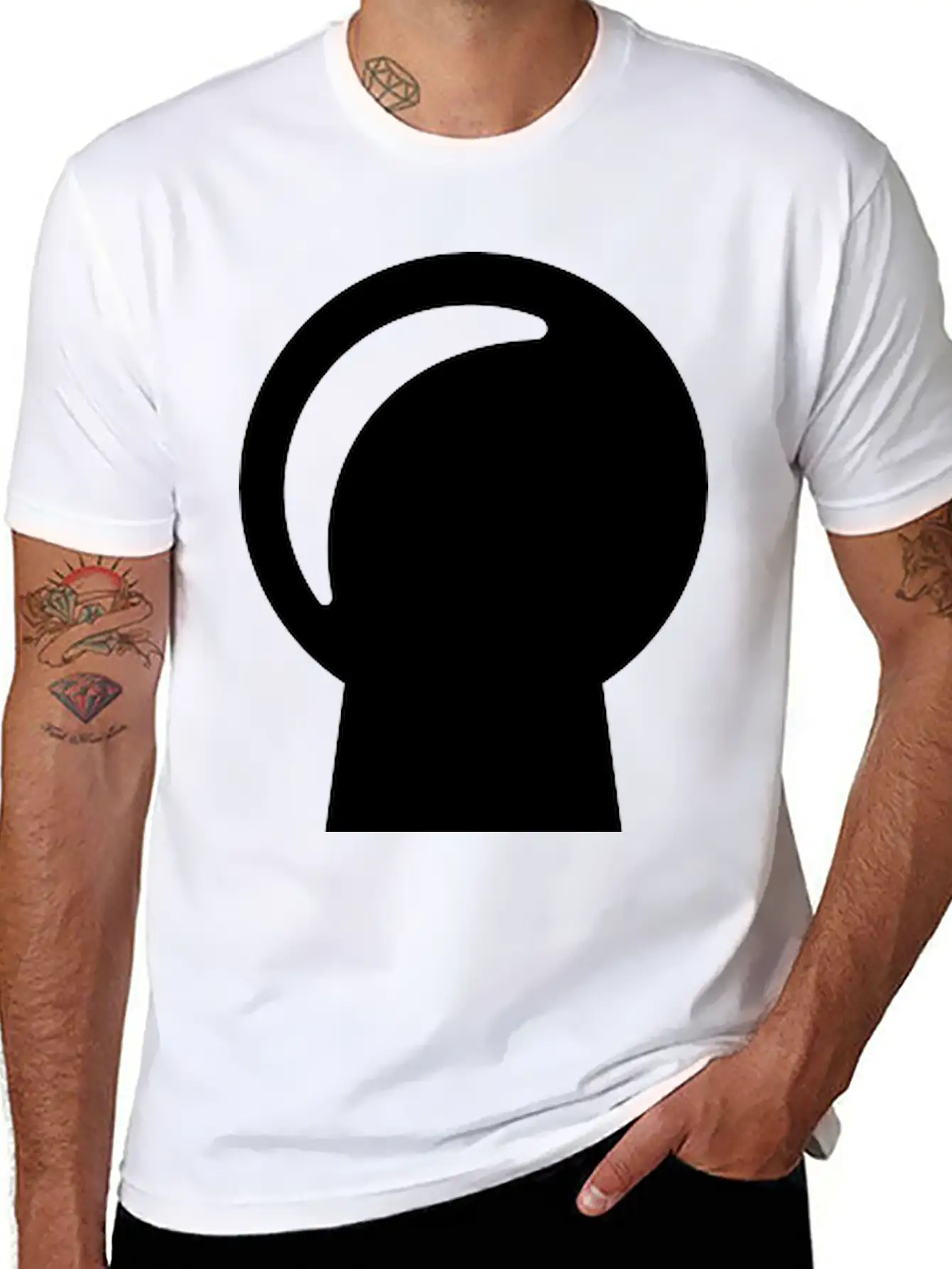 Keyhole With Blood Basic Graphic T-Shirt – Daily Comfort In Soft Cotton