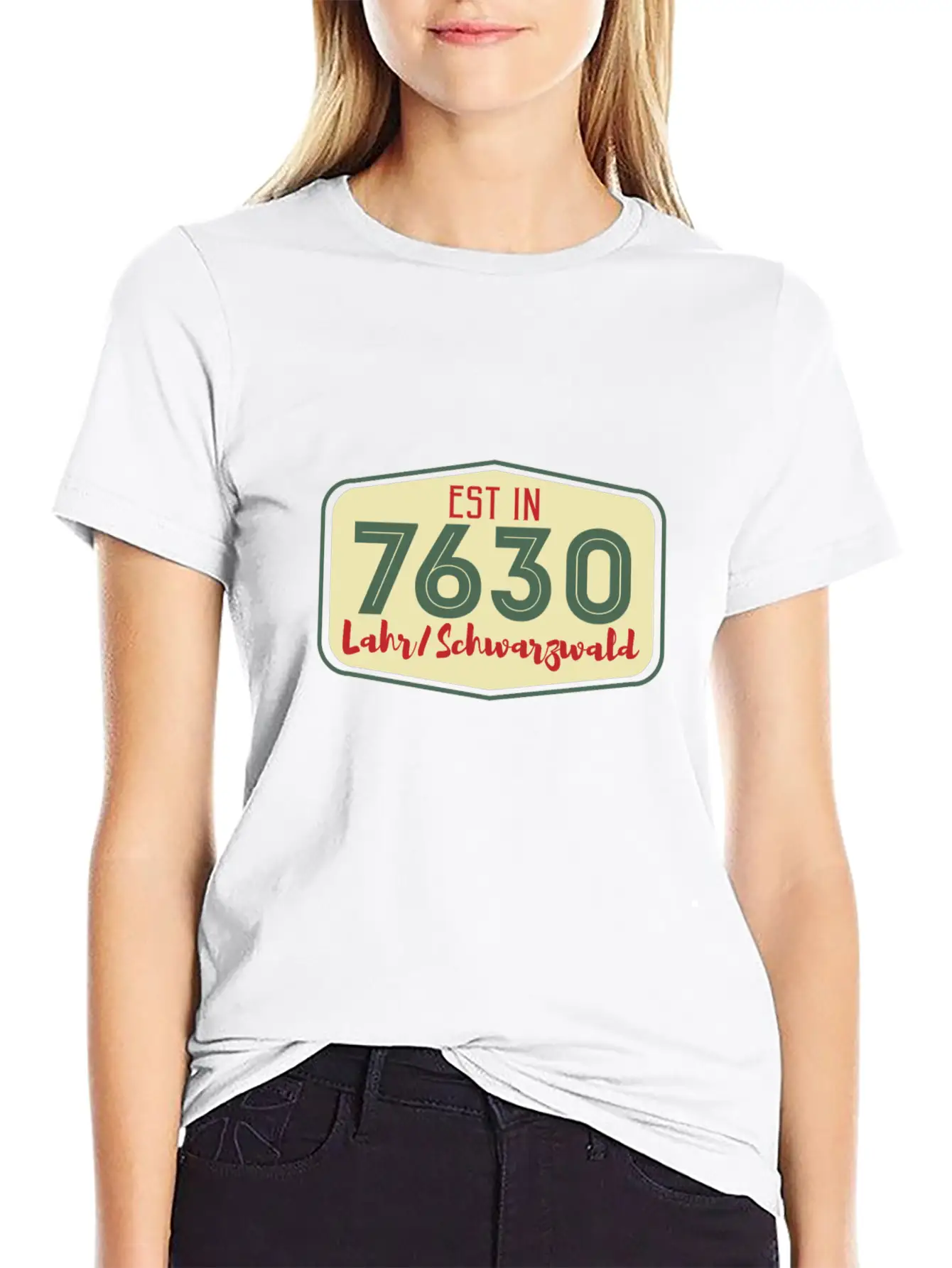 Lahr ZIP Black Forest Black Forest Gift Simple Everyday Graphic Tee – Lightweight Summer Wear