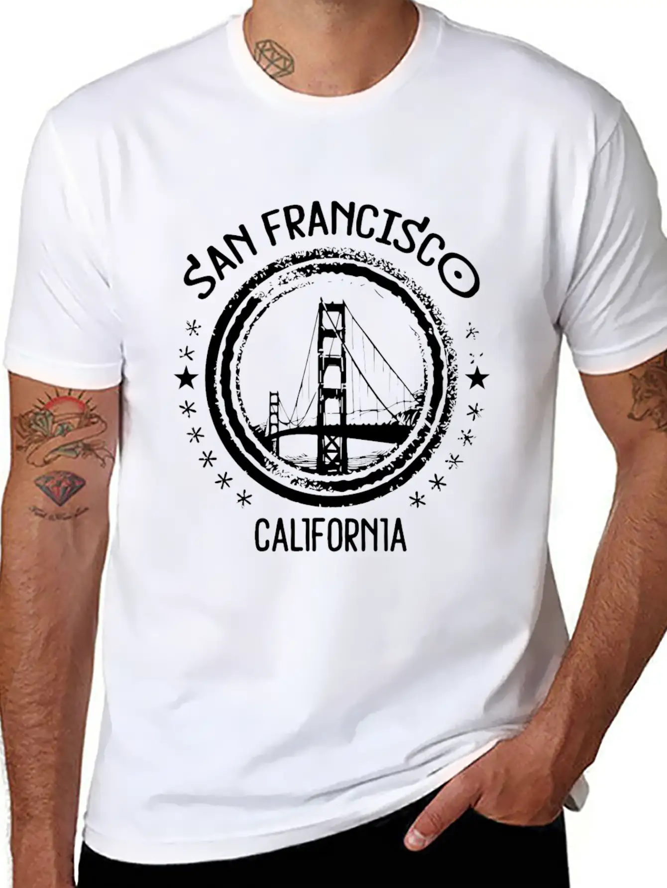 San Francisco Skyline Golden Gate Bridge CA USA Stylish Everyday T-Shirt – Unisex Basic Cotton Tee