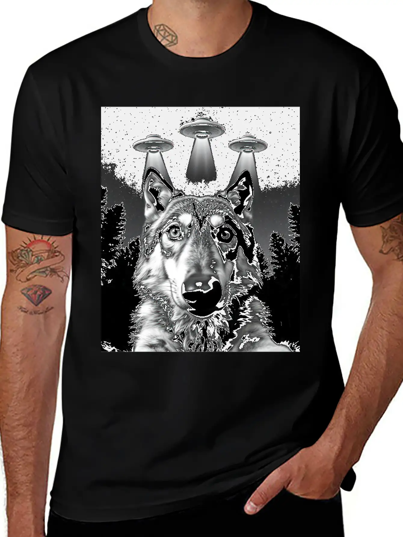 UFO Funny Wolf Stylish Everyday T-Shirt – Unisex Basic Cotton Tee
