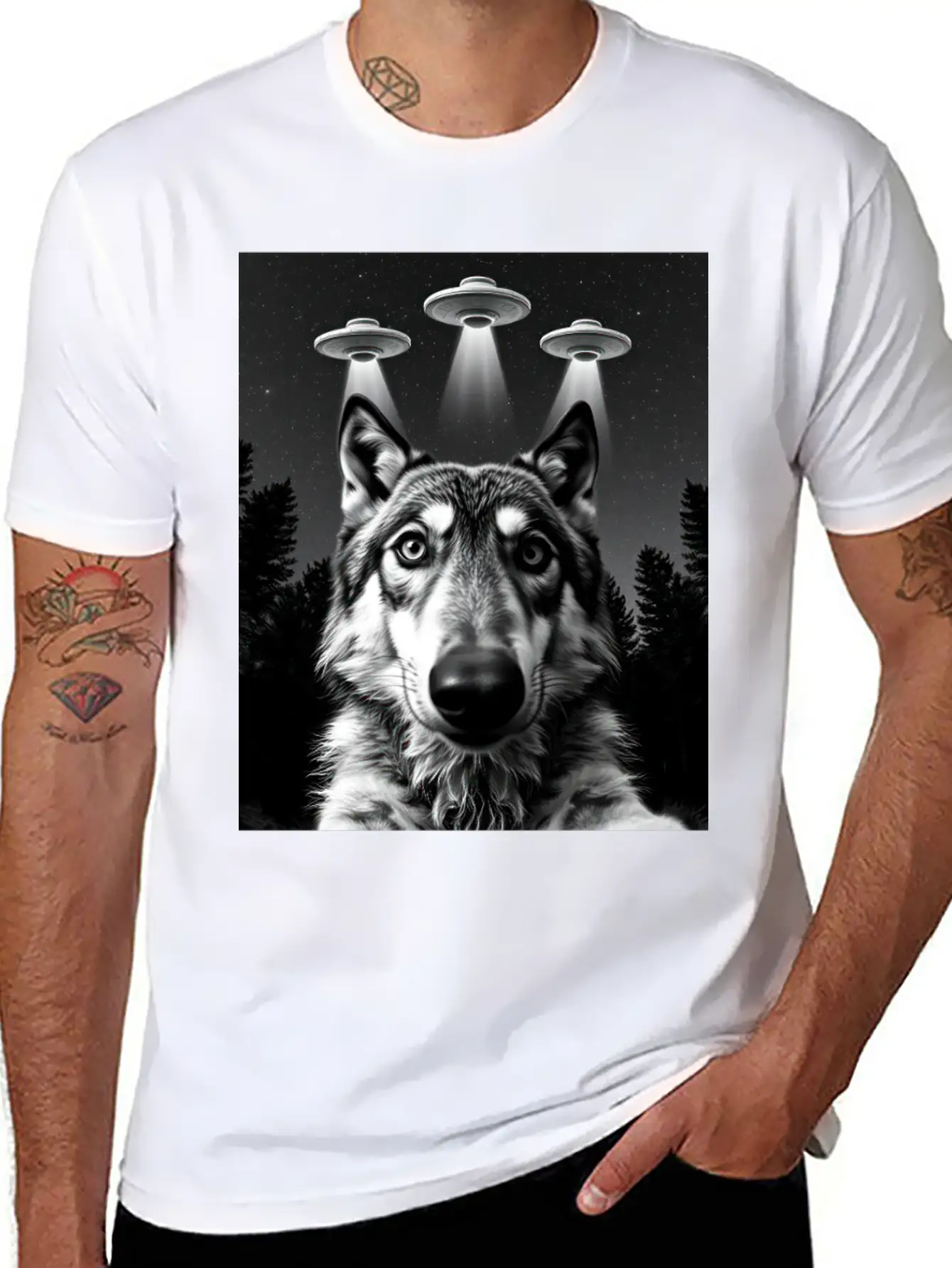 UFO Funny Wolf Stylish Everyday T-Shirt – Unisex Basic Cotton Tee